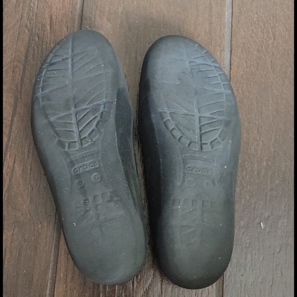 Crocs bundle - Picture 3 of 9